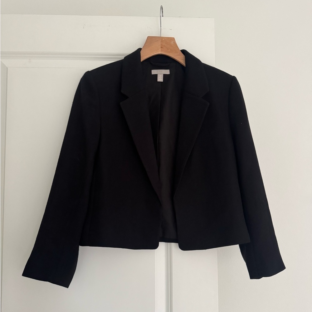 NEW H&M women’s cropped black textured suit blazer jacket size small